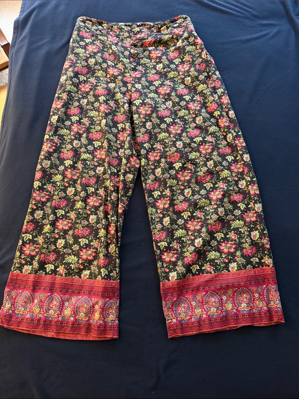 Sundance Black Wide-Leg Floral Pants with Pink Border and Multicolor Hem
